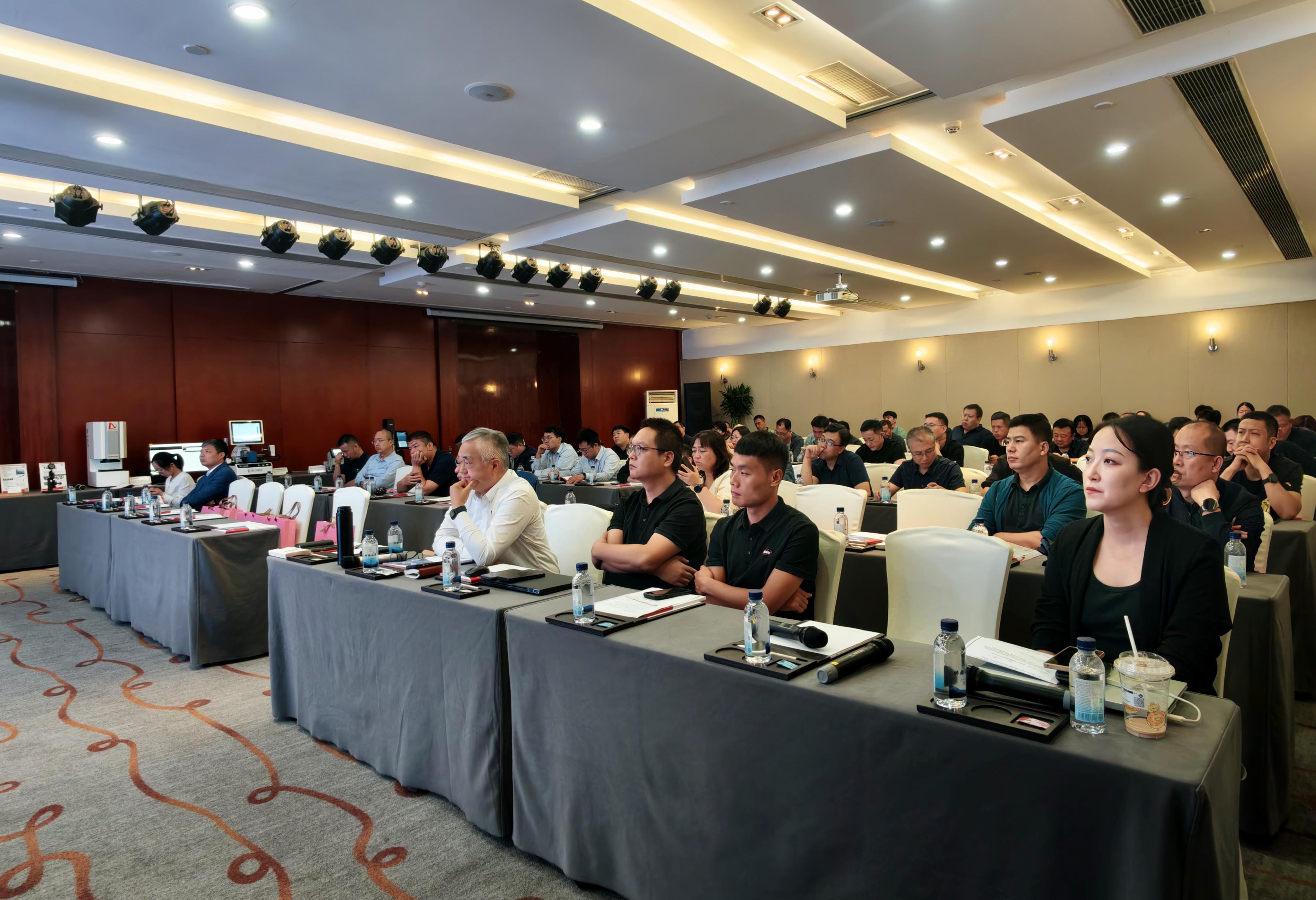 德力測控西北區域交流會(huì )圓滿(mǎn)落幕，共探測量技術(shù)新未來(lái)！